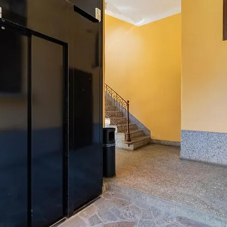 Portello Lauria 9 아파트